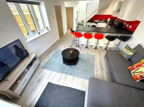 Elegant 2-Bed in Central Headington-Modern New Built Retreat- Wi-Fi, Netflix, Top Location